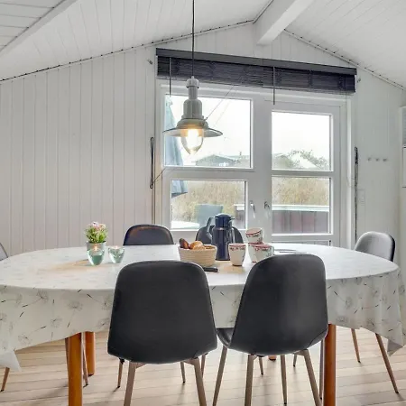 Larisa - 250m From The Sea In Nw Jutland By Interhome