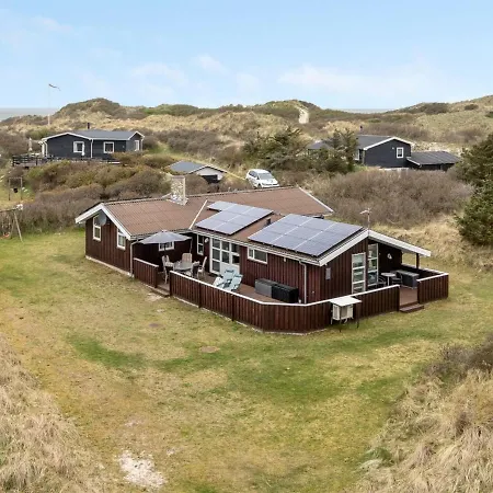 Holiday home Larisa - 250m From The Sea In Nw Jutland By Interhome