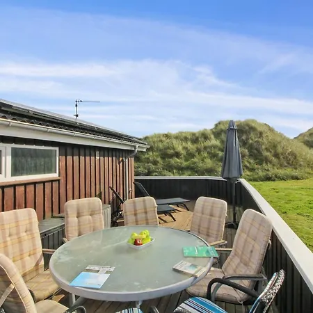 Larisa - 250m From The Sea In Nw Jutland By Interhome *