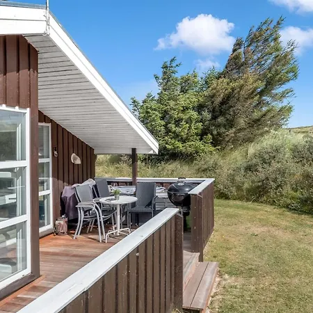 Larisa - 250m From The Sea By Interhome Feriehus